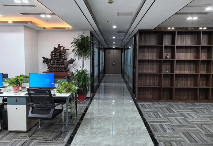 企业VI系统构建中，基础要素与应用系统的协同设计